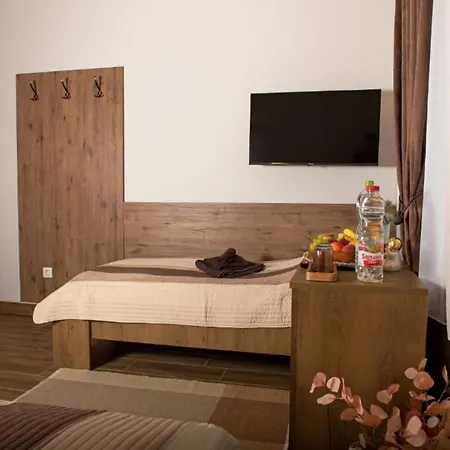 Ehostel Bed & Breakfast