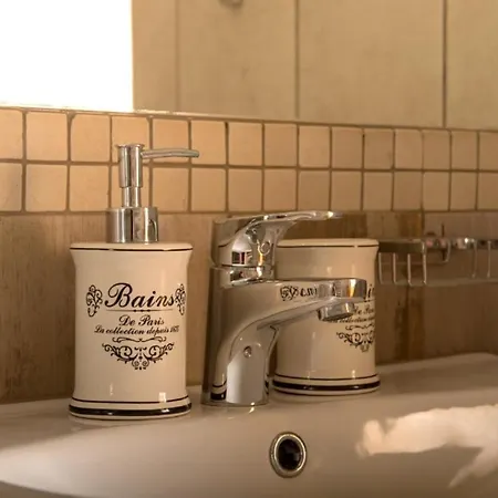 Ehostel Bed & Breakfast