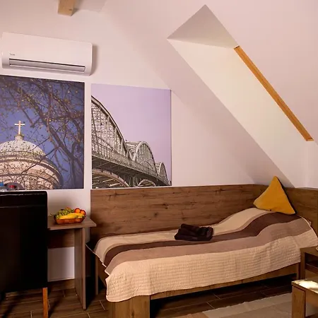 Ehotel Bed & Breakfast Esztergom