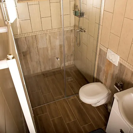 Ehostel Nocleg ze śniadaniem Ostrzyhom