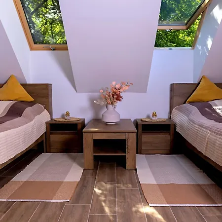 Nocleg ze śniadaniem Ehostel 3*