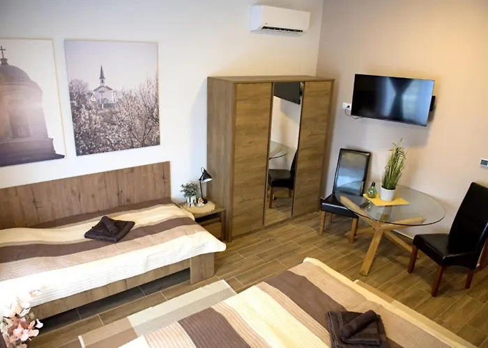 住宿加早餐酒店 Ehostel