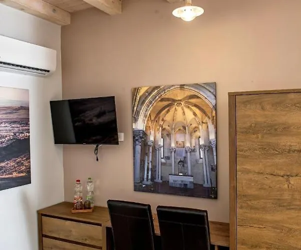 Ehostel 住宿加早餐酒店 3*