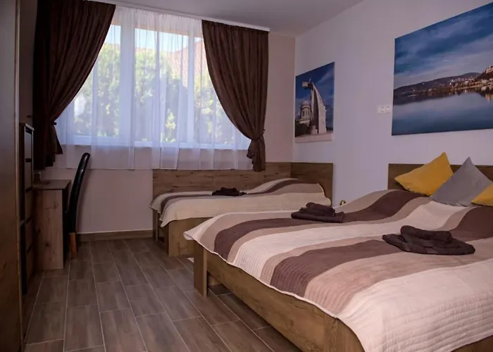 Ehostel 住宿加早餐酒店 艾斯特根