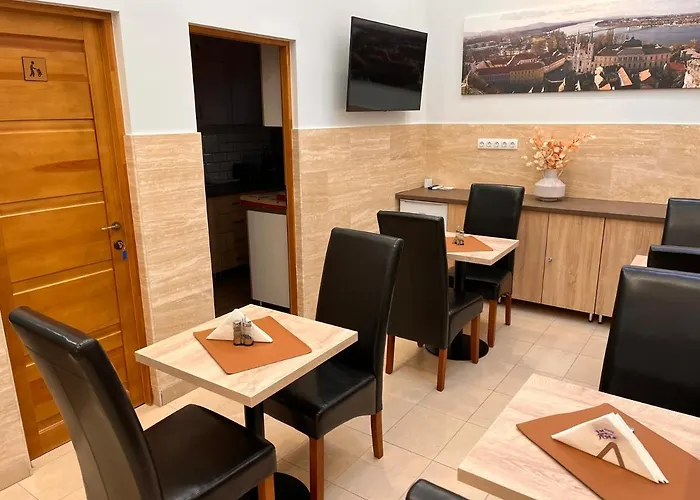 Bed & Breakfast Ehostel 3*